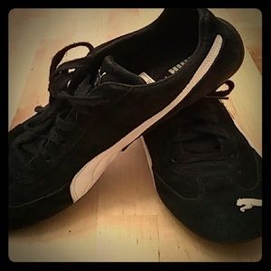 Puma Speed Cat Black Suede Sneaker
